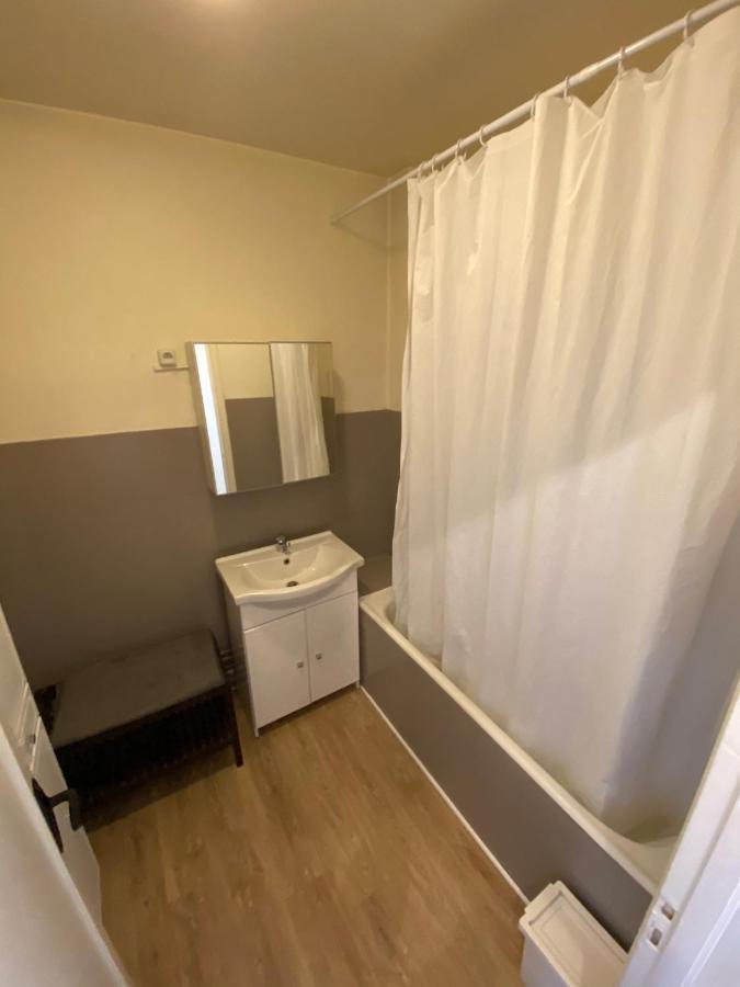 לה מאנש Chambre Deluxe מראה חיצוני תמונה
