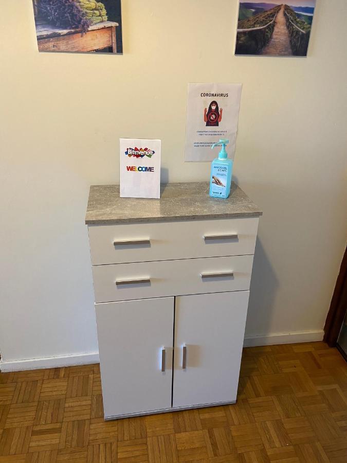 לה מאנש Chambre Deluxe מראה חיצוני תמונה